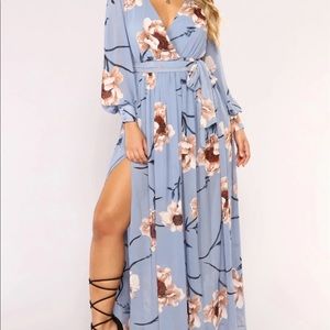 Beautiful blue long sleeve maxi dress